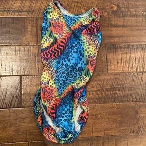 Gymnastics leotard